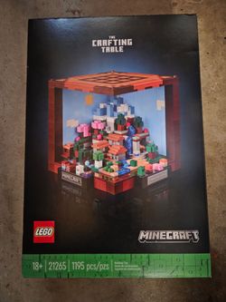 LEGO Minecraft The Crafting Table Building Set for Adults - Gift for Birthdays - Collectible Display Set for Minecraft & Video Game Fans - 21265