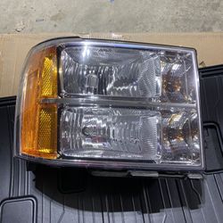 2013 GMC Sierra Headlights Original
