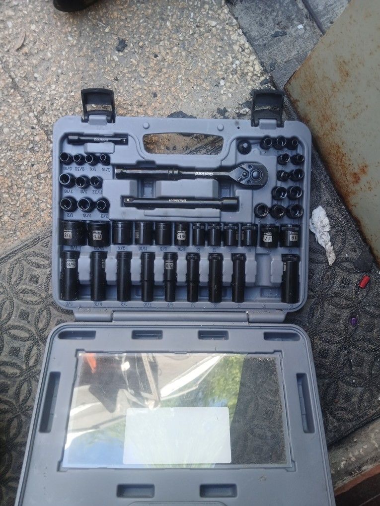 diehard ratchet set missing 14mm