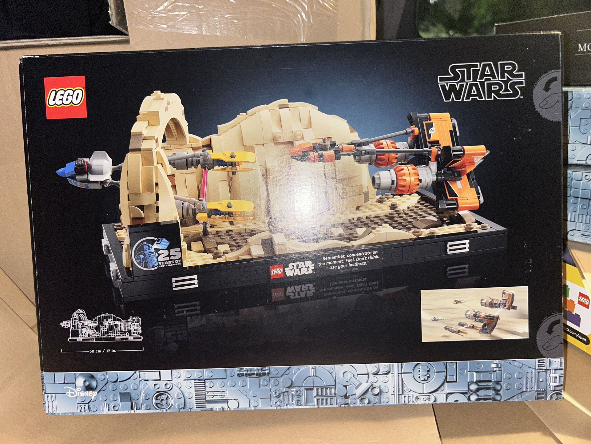 LEGO Star Wars Mos Espa Podrace Diorama Build and Display Set 75380 2