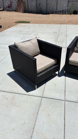 Wicker, patio arm chair