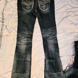 New Womans Rock  Revival jeans size 28