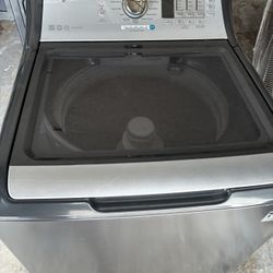 Smart Washer & Dryer Set