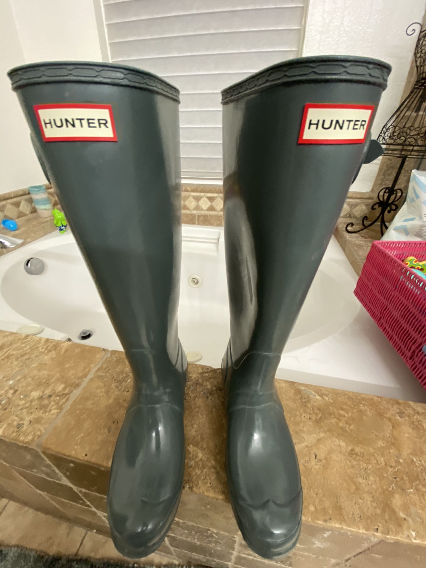 Size 6 grey Womens Hunter Rain Boots