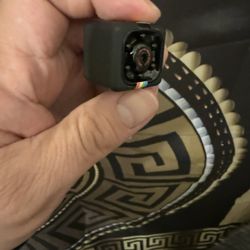 Little Camera/Built In Battery 🔋