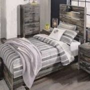 Modern Drystan Queen Bedroom