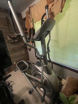 Schwinn 450 Elliptical $100