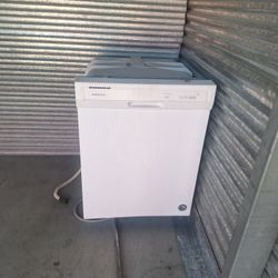 Amana Dishwasher