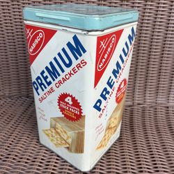 Vintage 1969 Nabisco Premium Saltine Cracker Metal Container Box Tin 14 OZ