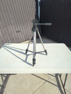 Ambico Tripod