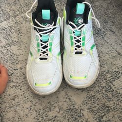 Basketball Shoes, White Green Yellow