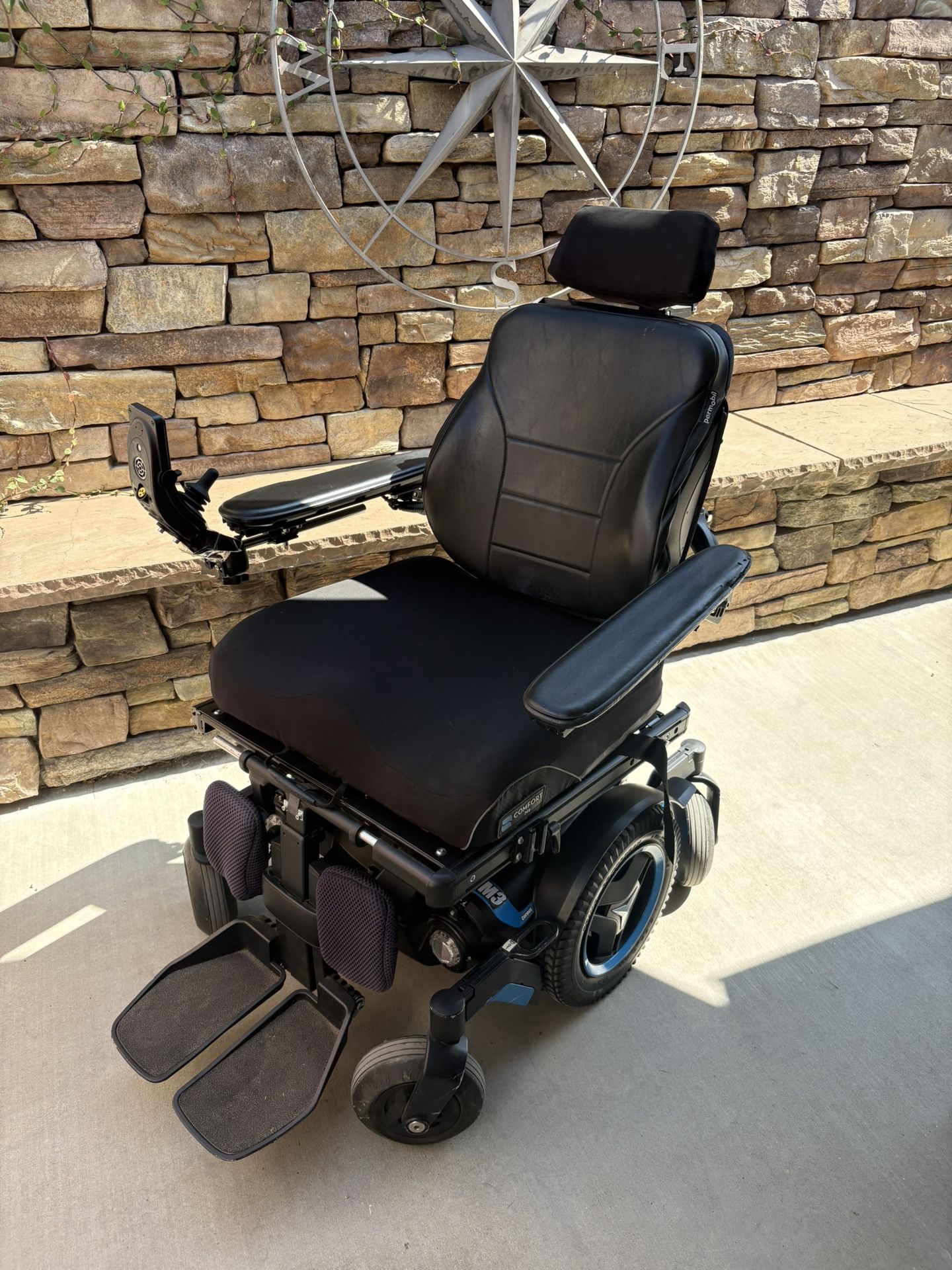 Electric Wheelchair