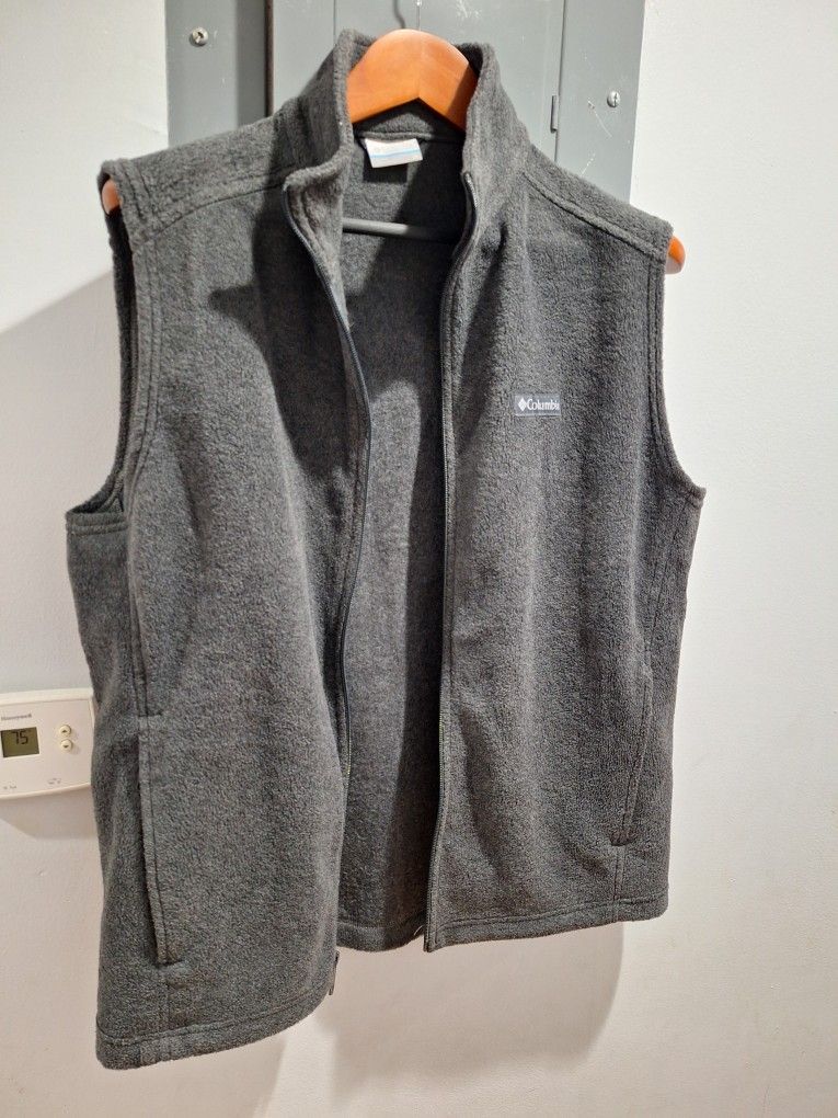 vest columbia