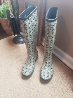 Tory Burch Rain Boots Sz 8
