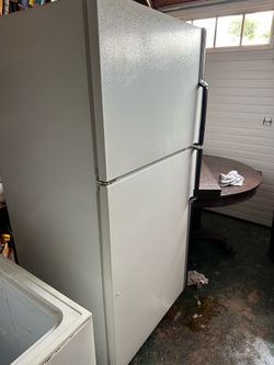 Working refrigerator FREE