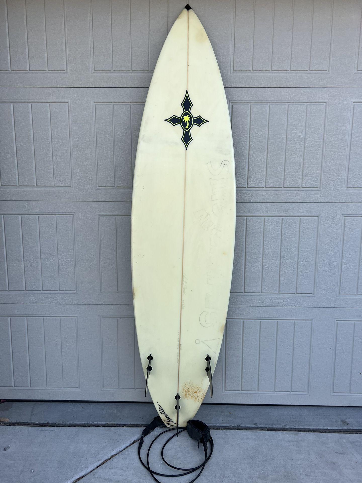 6’5” 1980’s Charlie Smith Design Surfboard with Carbon Fins