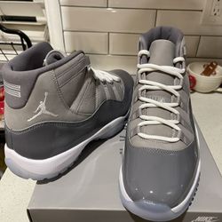 Retro Air Jordan 11 “ Cool Grey “ Size 11