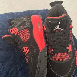 Jordan 4 Red Thunders Size 6M No Box