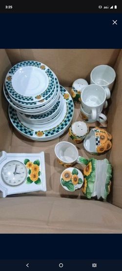 Sunflower dinnerware