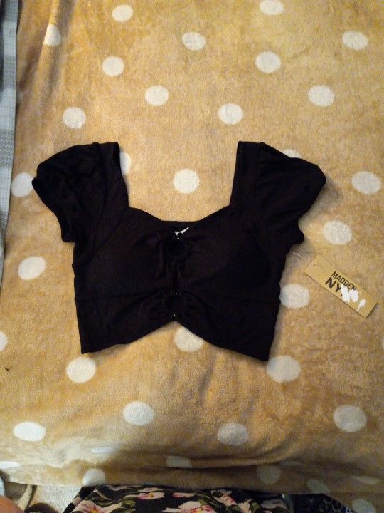 O Ring Crop Top
