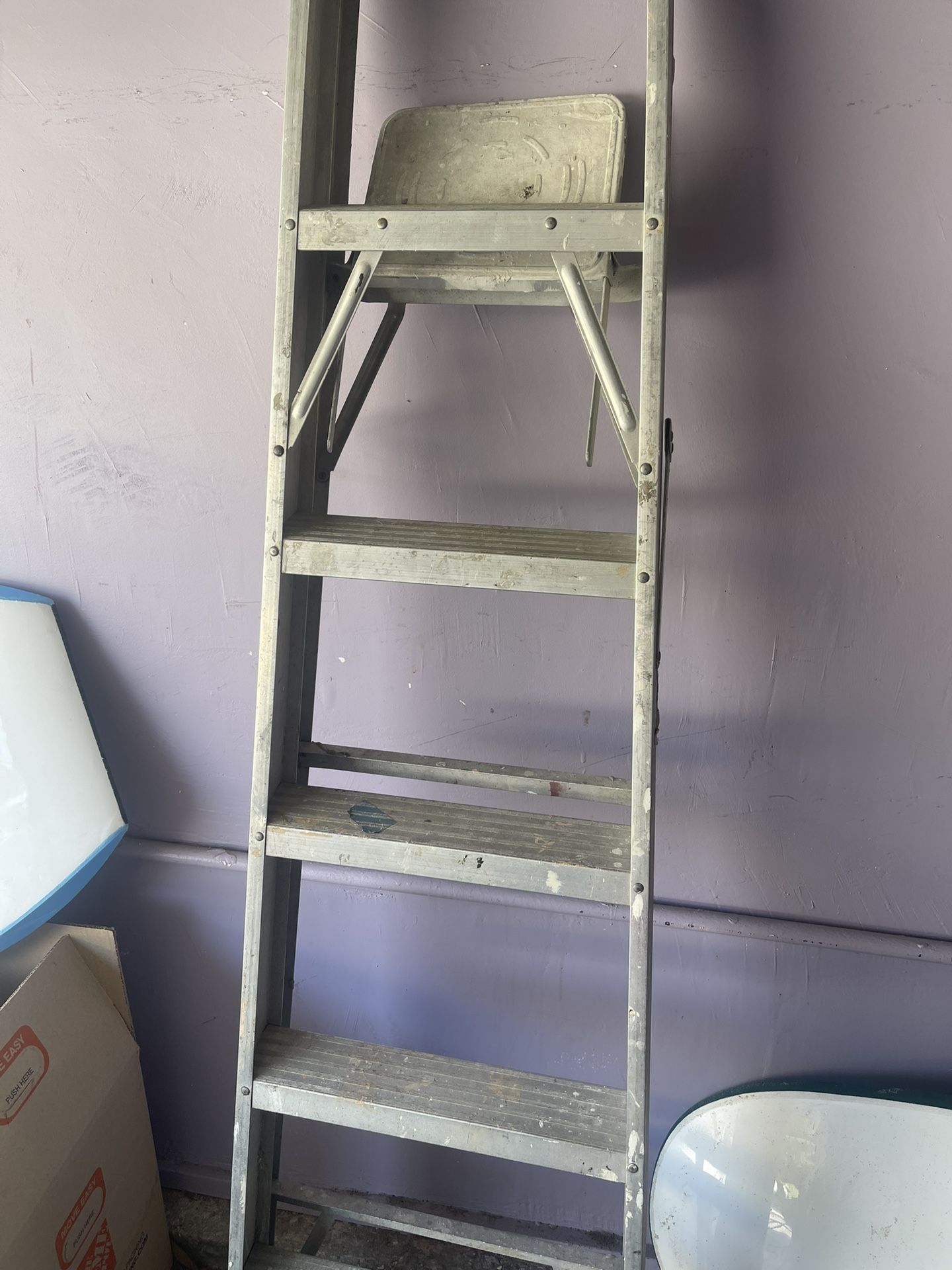6 ft Ladder $35 OBO