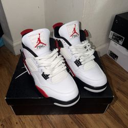 Jordan 4 Retro Red Cement Size 10