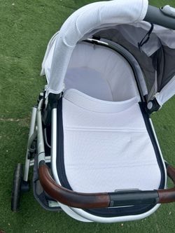 Uppababy Vista V2 Bryce Double Stroller