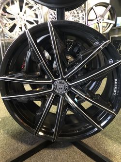 22” Lexani Venom BG Rims and Tires