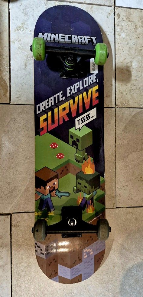 Minecraft 31" Popsicle Skateboard 