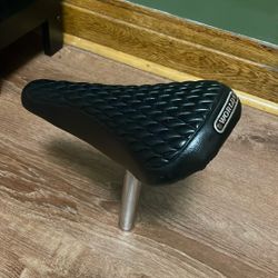 WORLD bike Seat