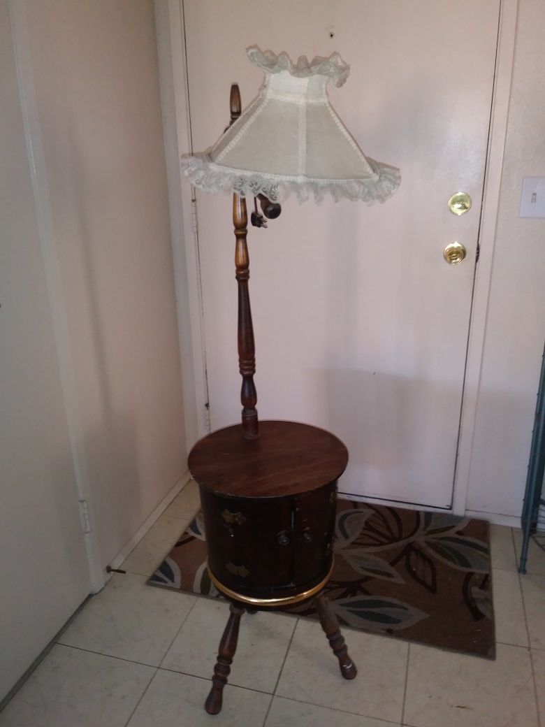 Antique Barrel lamp table