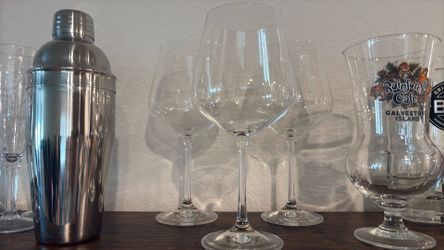 3 Wide Wine Glasses