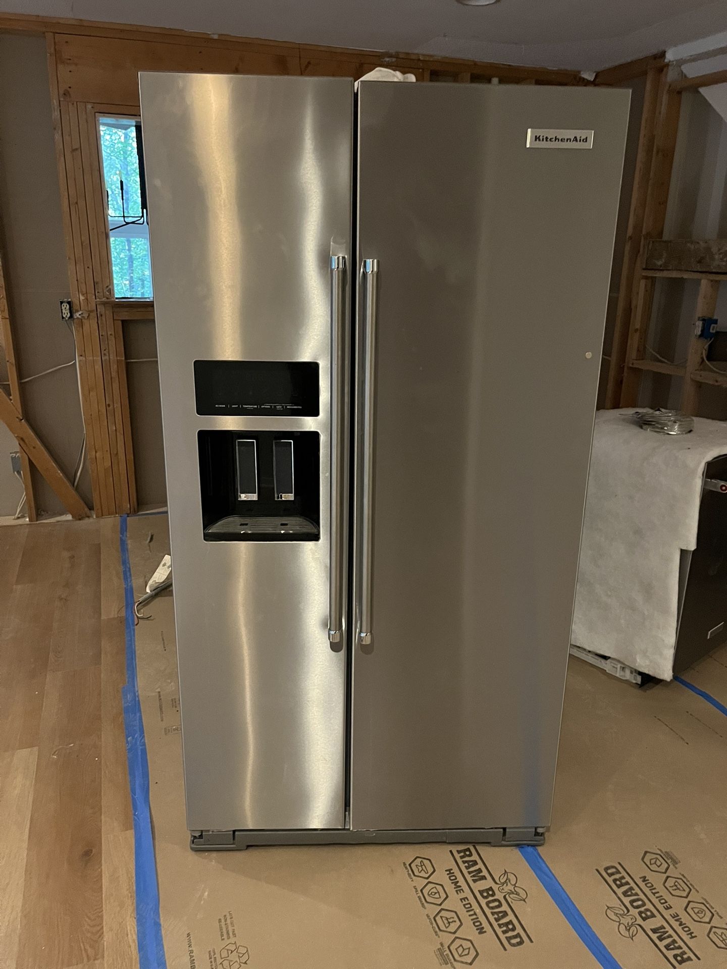 Kitchen Aid Refrigerator 