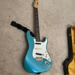 ESP 400 Series Guitar 