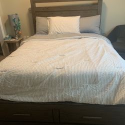 Complete Queen Bed - Gray/Brown Frame w/drawers, Sheets, Comforter 