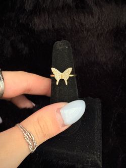 10k butterfly diamond ring