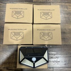 3 Modes 1200mAh 18650 Battery Motion Sensor Night
Solar Light