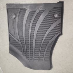 Chrysler Pacifica Floor Mats - All Weather/Carpet 