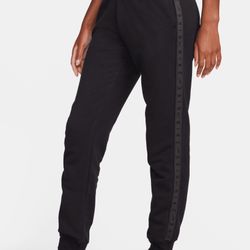 NEW Nike Sportswear Essential Women's XS Fleece Pants - Black (FQ6255-010)