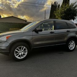 Honda CR-V LX 2010
