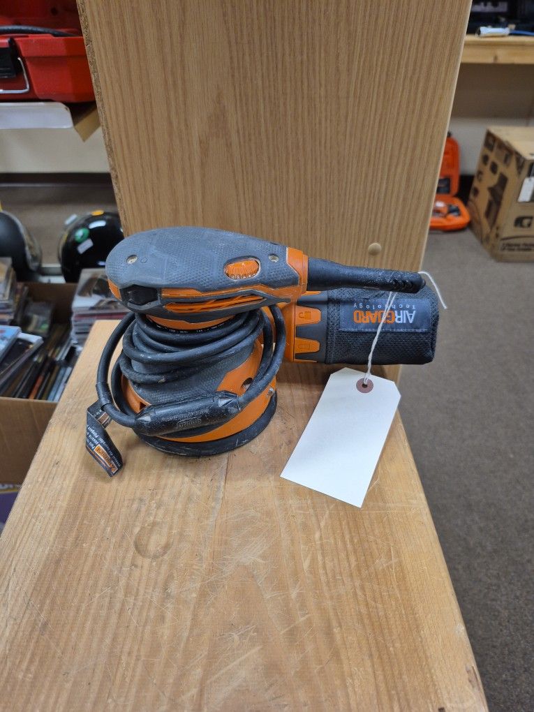 Ridgid R2601 Orbital Sander With Dust Bag