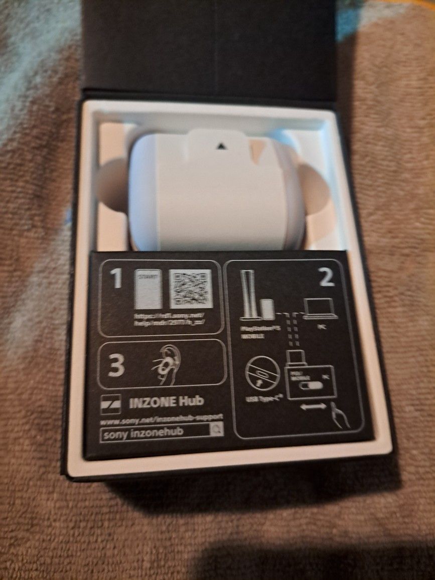 Sony - INZONE Buds Truly Wireless Noise Canceling Gaming Earbuds for PC and PS5 - Black