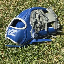 LA- themed Baseball Glove, 11.25-inch