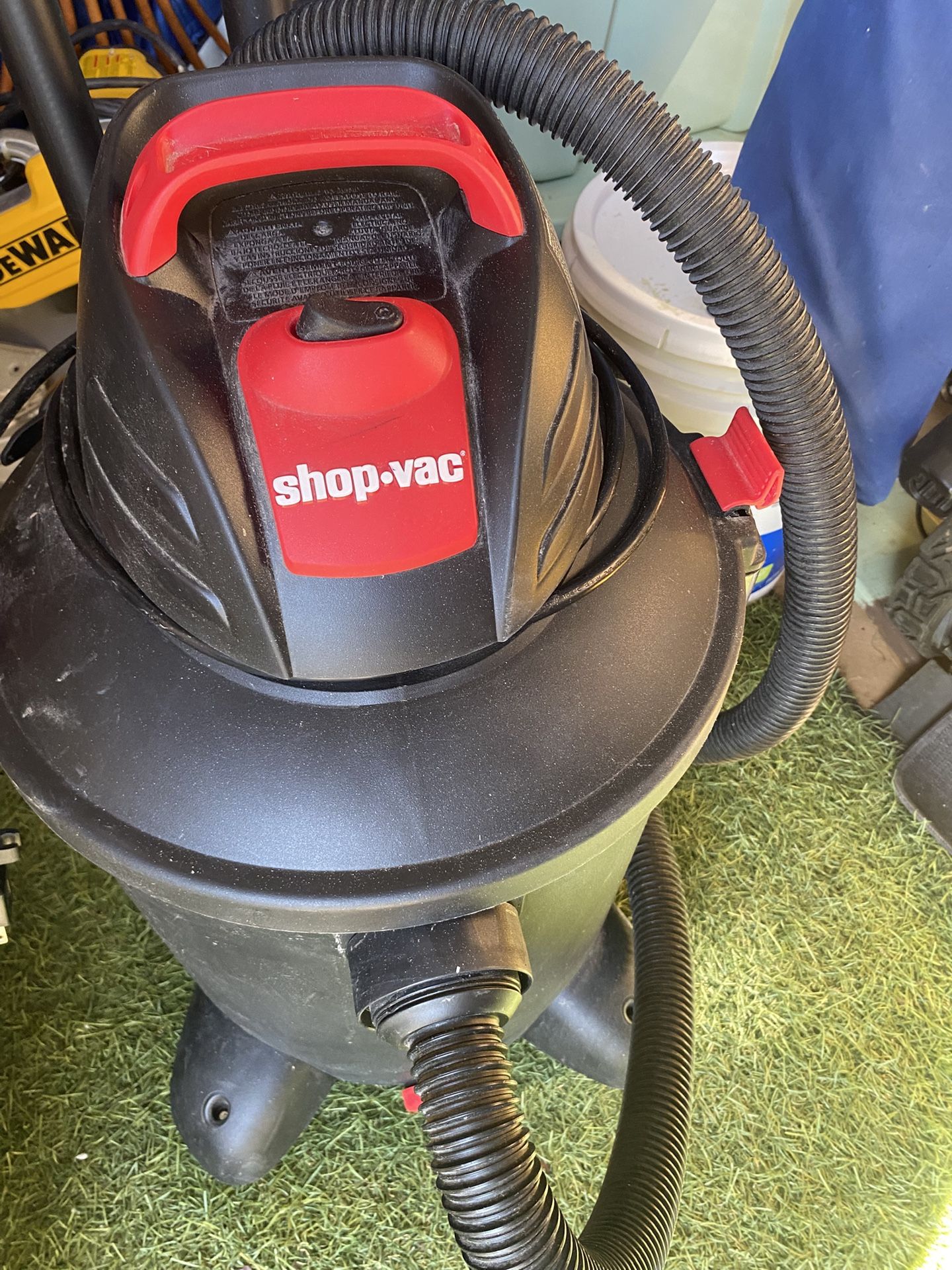 Shop ,vac