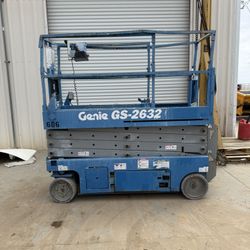 Genie 2632 Scissor Lift