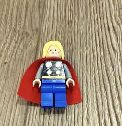 Thor Lego Figurine
