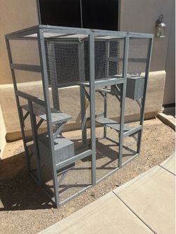 Cattopia outdoor cat cage or chicken coop- new