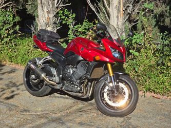 Yamaha FZ1 super clean