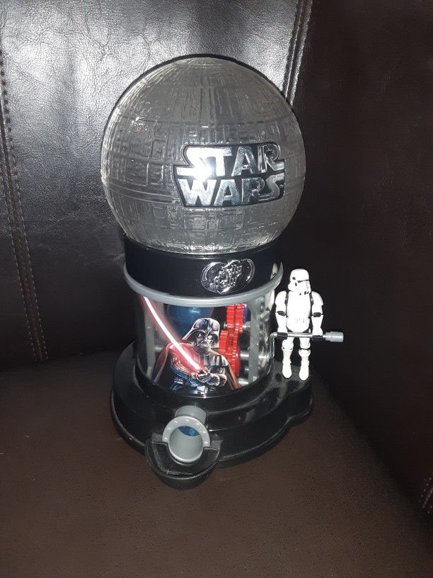 Star Wars Dispenser 