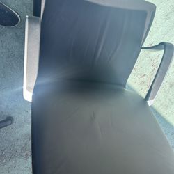 🔥🔥Master Rolling Chair 